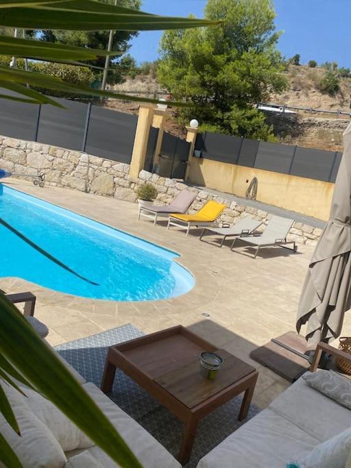 Detente Bas De Jacuzzi, Piscine A 15 Min De *