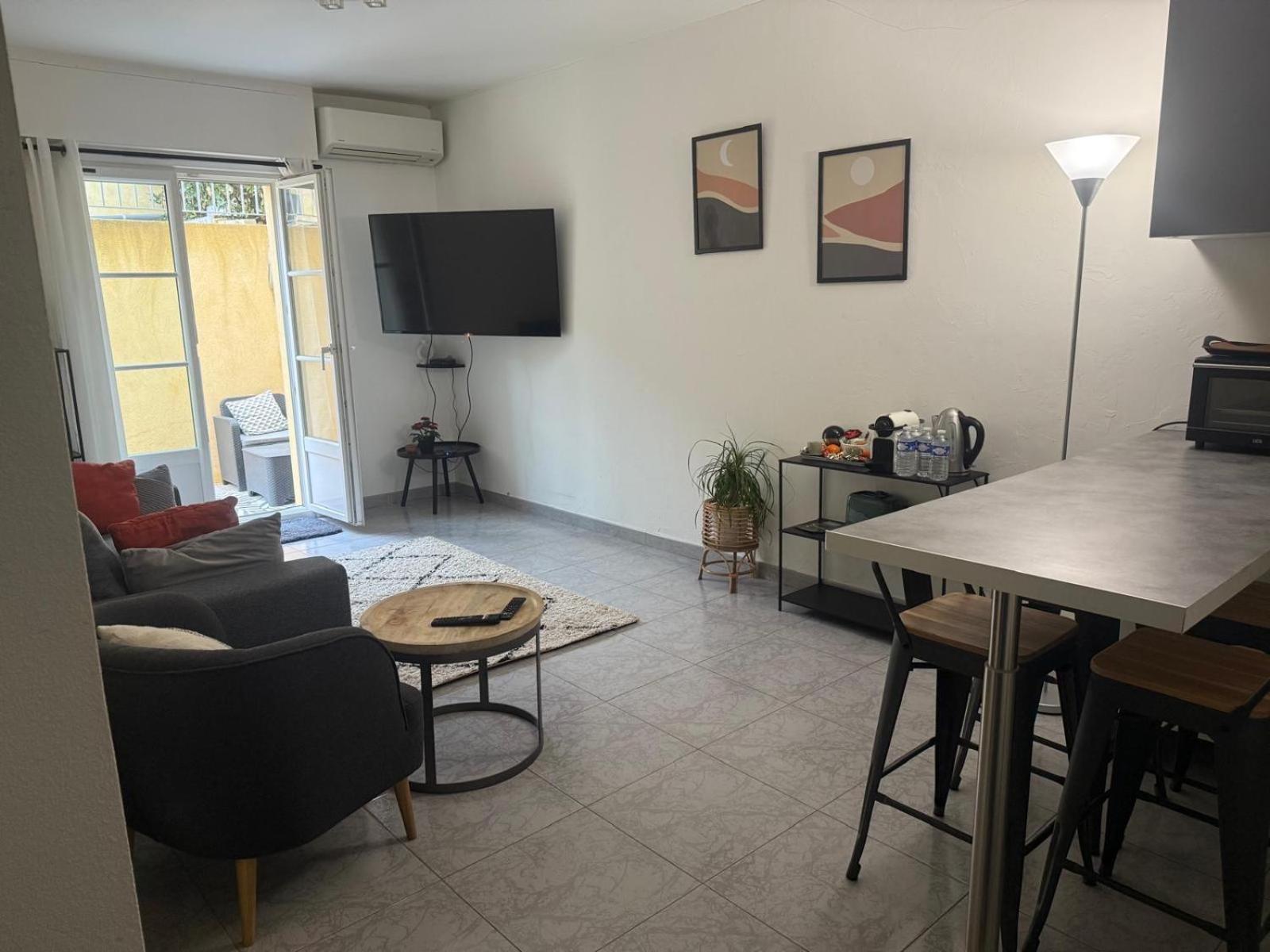 Apartment Detente Bas De Jacuzzi, Piscine A 15 Min De